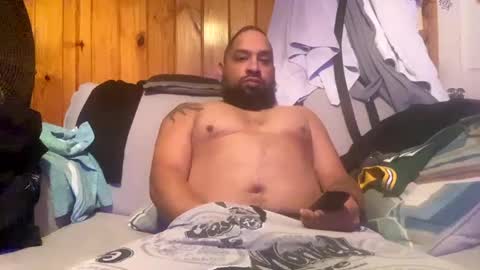 Snapshot of chrisr4203 chatting on December 30, 5:26 am chrisr4203 online show from December 30, 5:26 am