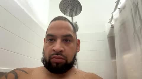 chrisr4203 online show from February 21, 8:48 am