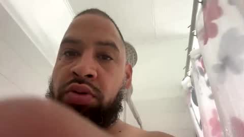 chrisr4203 online show from April 29, 11:14 am