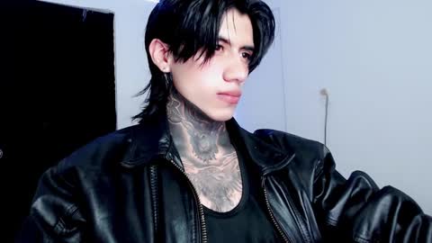 Snapshot of chriss_opp chatting on February 13, 6:16 pm CHRIS INDEPENT MODEL online show from February 13, 6:16 pm