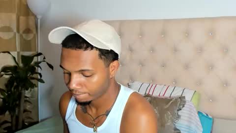 Chriss Vall online show from March 30, 7:42 am