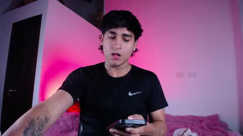 Christian Wang online show from October 13, 1:16 am