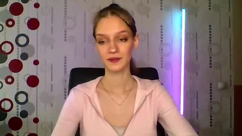 chrissy_joyful online show from May 6, 4:08 am