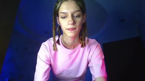 chrissy_joyful online show from May 16, 10:36 am