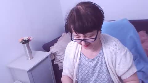 Christa online show from December 19, 9:28 pm