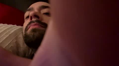 Snapshot of christian_autumn420 chatting on April 6, 12:39 pm Tip me online show from April 6, 12:39 pm