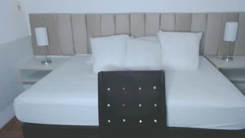 Snapshot of christiandiorx chatting on February 1, 2:16 am christiandiorx online show from February 1, 2:16 am