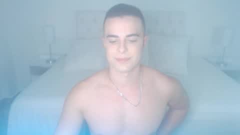 Snapshot of christiandiorx chatting on September 9, 3:28 am christiandiorx online show from September 9, 3:28 am