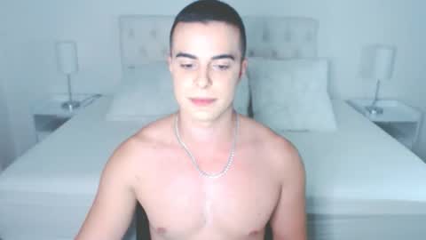 Snapshot of christiandiorx chatting on September 11, 2:33 am christiandiorx online show from September 11, 2:33 am