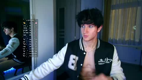 UPVOTE ME ------  ILL DO SOMETHING FOR FREE online show from May 5, 8:28 pm