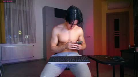 UPVOTE ME ------  ILL DO SOMETHING FOR FREE online show from May 13, 8:27 pm