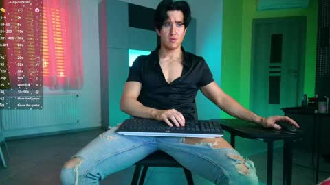 UPVOTE ME ------  ILL DO SOMETHING FOR FREE online show from May 14, 8:32 am