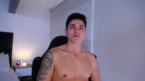 Snapshot of christianvalenzia chatting on December 16, 2:00 pm Christian online show from December 16, 2:00 pm