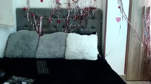 Christine Moore online show from September 22, 5:37 pm