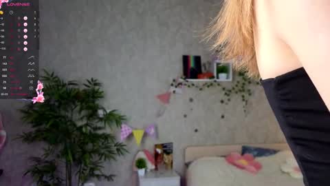 Ann online show from February 22, 12:04 pm