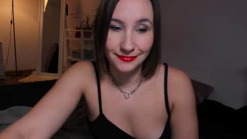 christina rosse online show from November 23, 1:11 pm