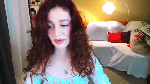 christinaconteeree online show from March 2, 5:08 am