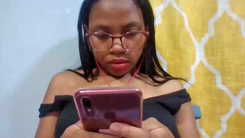 christinah262488 online show from May 8, 11:59 am