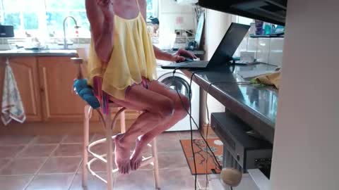 Snapshot of christine888 chatting on September 27, 1:05 pm Sissy Christine online show from September 27, 1:05 pm