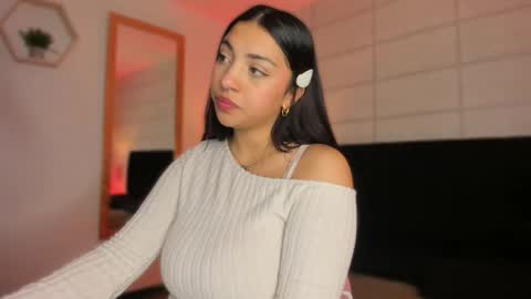 Christine  online show from September 23, 11:57 am