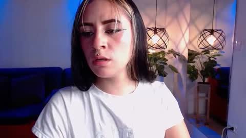 Snapshot of christine_julianne chatting on October 23, 9:24 pm CALL ME C J online show from October 23, 9:24 pm