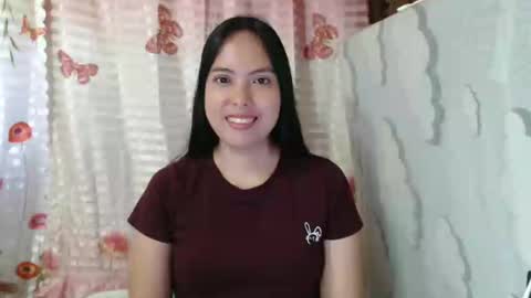 Snapshot of christine_scott chatting on January 30, 1:11 am christine_scott online show from January 30, 1:11 am