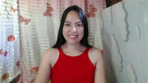 Snapshot of christine_scott chatting on February 1, 1:02 am christine_scott online show from February 1, 1:02 am