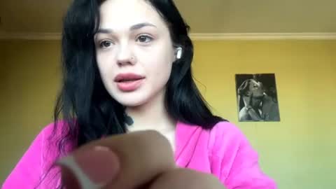 Bella online show from March 8, 7:12 am