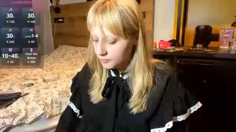 Bella online show from March 22, 5:16 pm