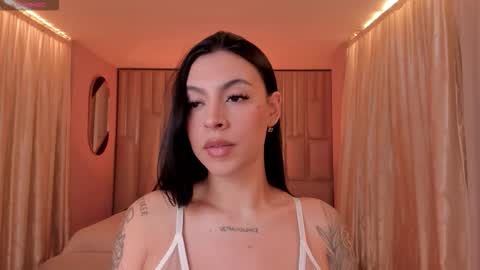 Snapshot of christineford1 chatting on November 7, 12:27 pm Christine Ford online show from November 7, 12:27 pm