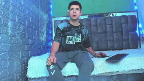 Snapshot of christopergiraldo chatting on March 26, 8:47 pm Christoper Giraldo online show from March 26, 8:47 pm