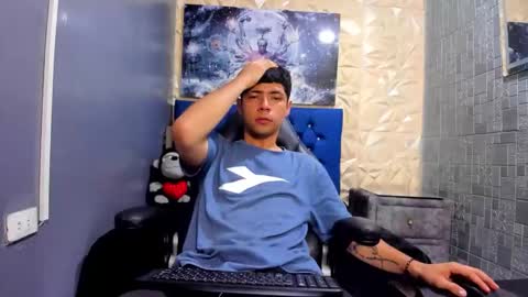 Snapshot of christopergiraldo chatting on April 4, 7:44 pm Christoper Giraldo online show from April 4, 7:44 pm