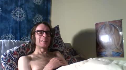 Snapshot of christophe_73 chatting on February 16, 5:15 pm Chris online show from February 16, 5:15 pm