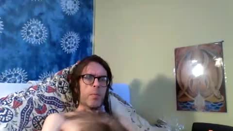 Snapshot of christophe_73 chatting on March 10, 12:26 pm Chris online show from March 10, 12:26 pm