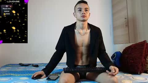 Snapshot of christopher__vans chatting on September 14, 10:25 am CHRISTOPHER online show from September 14, 10:25 am