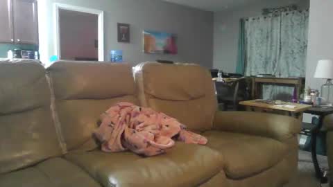 Snapshot of christopher_rain chatting on February 15, 2:30 am Christopher Rain online show from February 15, 2:30 am