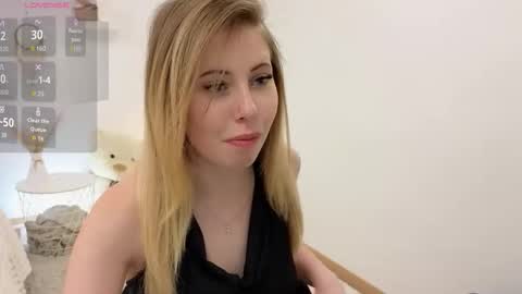 Snapshot of christysummeers chatting on February 17, 4:35 pm christysummeers online show from February 17, 4:35 pm