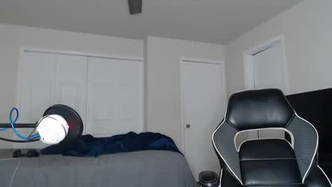 ChrisVacherx online show from September 20, 11:28 pm