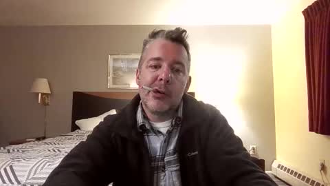 chrisw8121 online show from December 3, 3:14 am