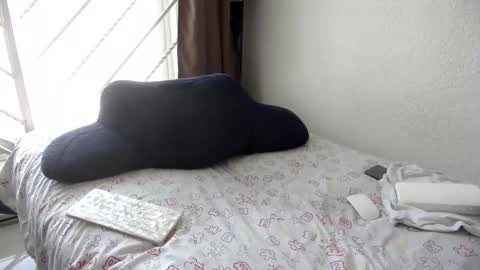 Snapshot of chrixtopherobin chatting on March 28, 11:15 pm Chrixtopherobin online show from March 28, 11:15 pm