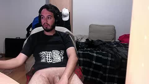 Chromefox123 online show from March 19, 12:14 am