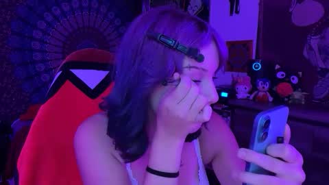 chromeheartzz online show from April 1, 2:34 am