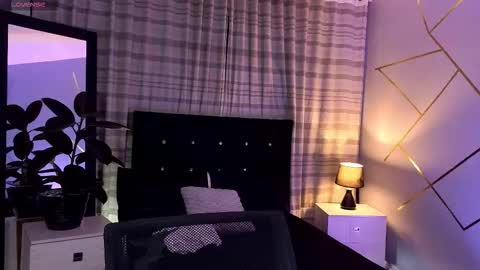 Snapshot of chrristopher77 chatting on October 10, 4:22 am chrristopher77 online show from October 10, 4:22 am