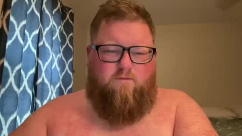 chubbsguy92 online show from October 27, 10:03 pm