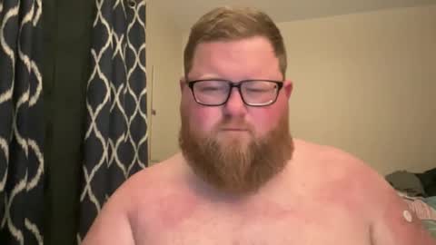 chubbsguy92 online show from December 4, 12:53 am