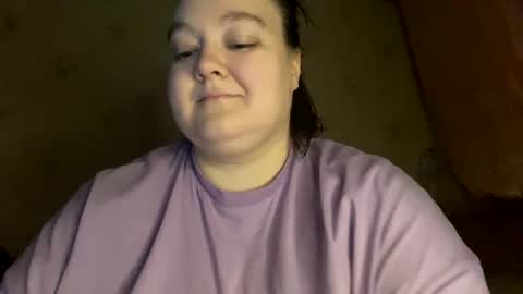 Snapshot of chubby__katie_ chatting on February 18, 5:20 am Kat online show from February 18, 5:20 am