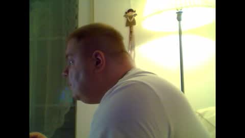 chubby_david online show from January 12, 10:04 pm