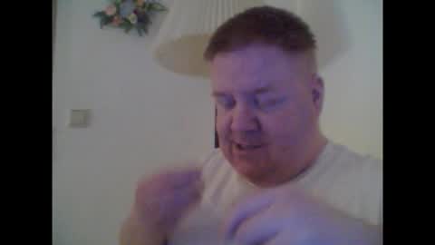 chubby_david online show from February 8, 10:24 pm