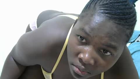 DivaDee online show from February 19, 8:41 pm