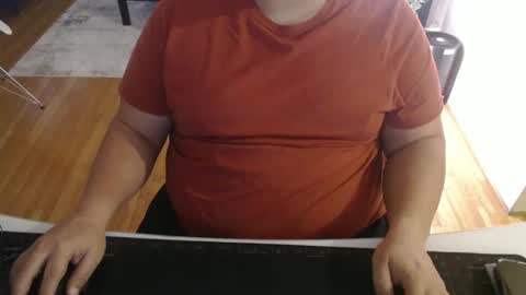 AstorYvr online show from February 13, 6:09 am